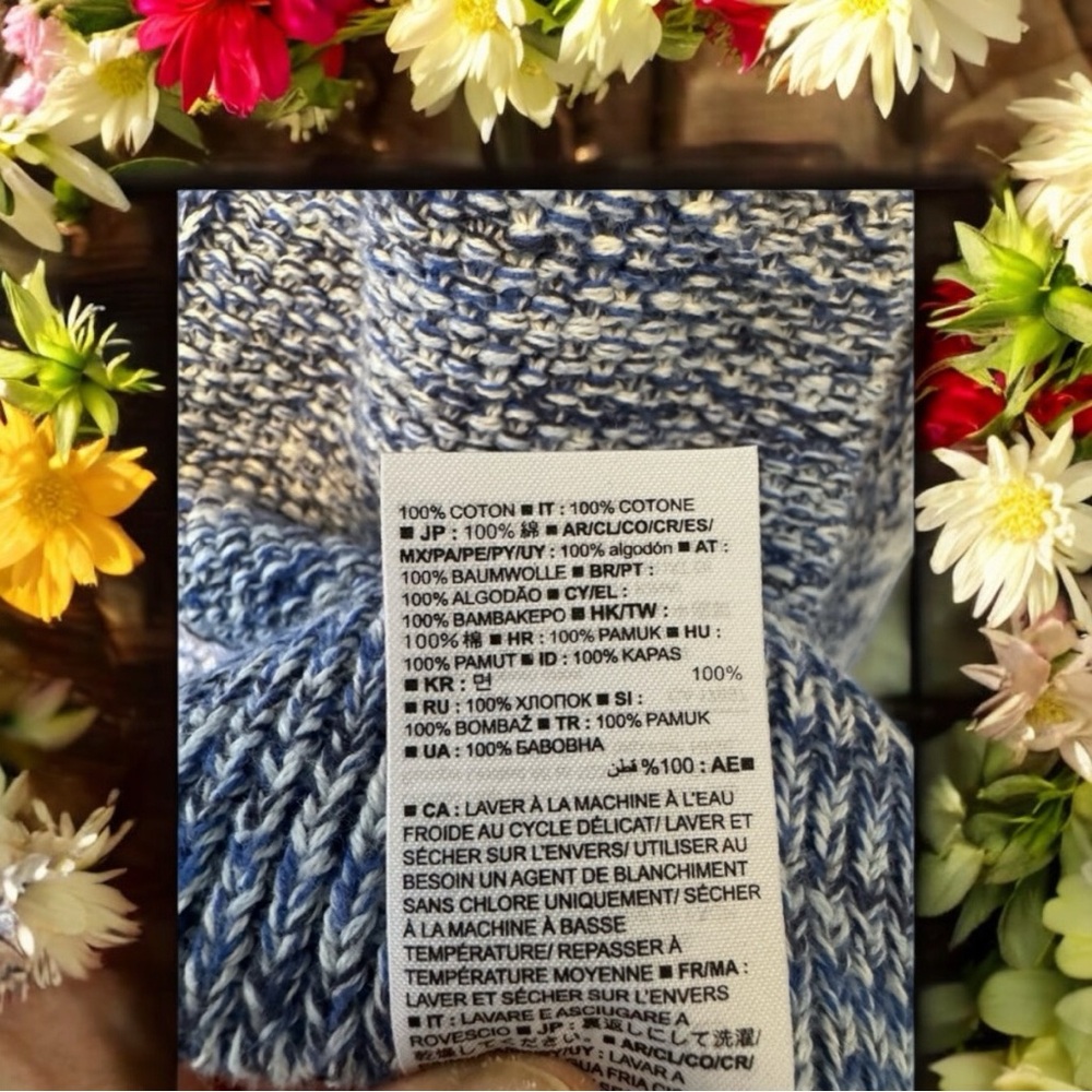 100% Cotton Gap for Good Sweater - Size Large, Pristine Cabincore - Blue & White - Picture 9 of 15